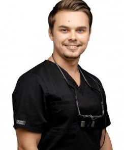 Головлев Никита Сергеевич стоматолог