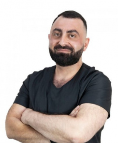 Ахинян Эдуард Каренович стоматолог