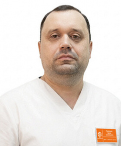 Кадеркаев Дамир Шамильевич ортопед