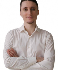 Аккужин Марк Ильдарович стоматолог