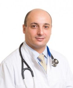 Салим Нидаль  онколог