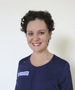 Корнеева Алина Владимировна окулист (офтальмолог)