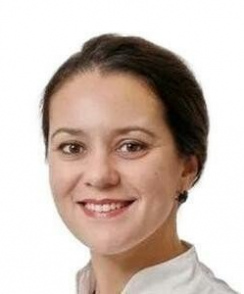 Корнеева Алина Владимировна окулист (офтальмолог)