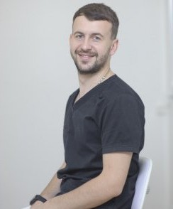 Рудомин Дмитрий Александрович стоматолог
