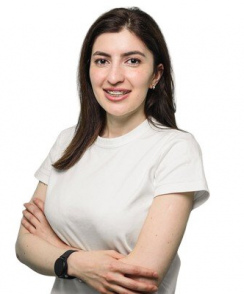 Аджиева Мадина Даудовна стоматолог