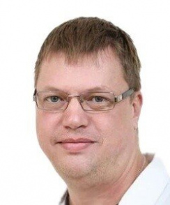 Тинис Альберт Александрович хирург