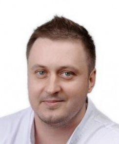Симонов Илья Васильевич стоматолог