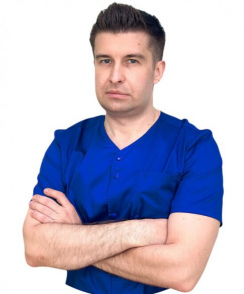 Калашников Александр Вадимович стоматолог