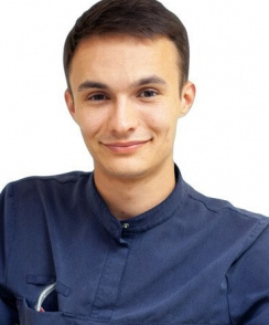 Ждярский Глеб Игоревич стоматолог