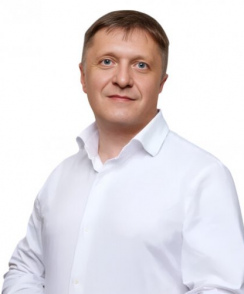 Новокрещенов Олег Владимирович маммолог