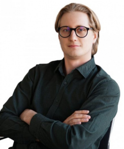 Карелин Дмитрий Олегович психиатр