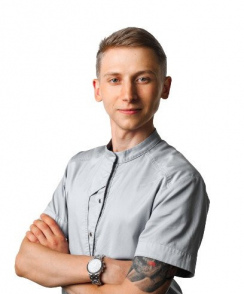 Антипов Максим Сергеевич стоматолог